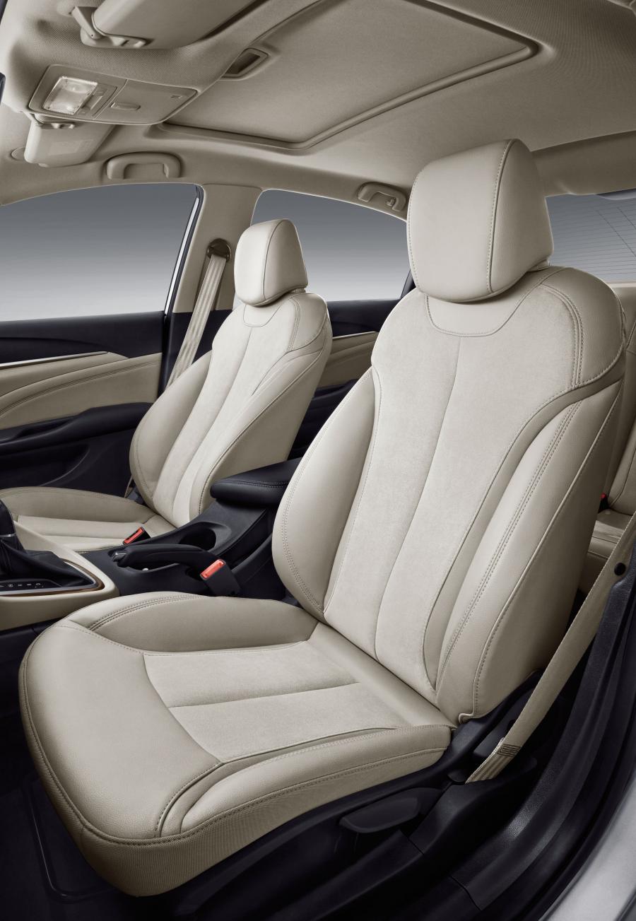  Buick Excelle GT 2015 года  (фото 11 из 19)